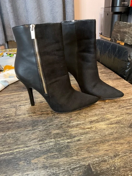 Boots - Picture 2 of 2